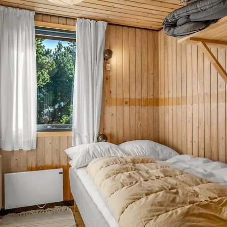 Atreju - 2km From The Sea By Interhome Feriehus